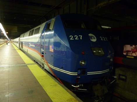 MetroNorth Dual Mode diesel-electric/electric locomotive at Grand Central